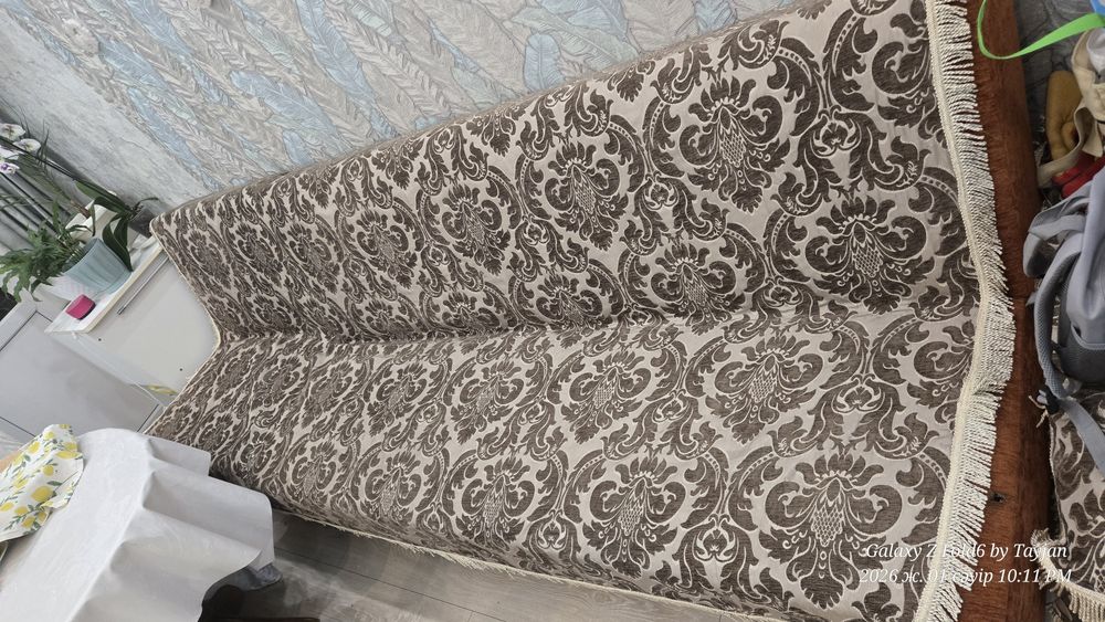 Продам диван / диван сатам