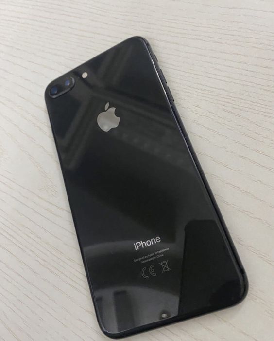 IPhone 8+ 128гб Акб 75