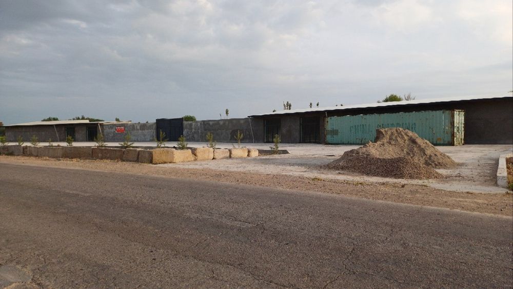 Ер сотилади йул ёкасида ишлаб чикаришга ёки бизнесга