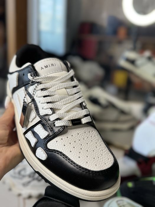 Balenciaga/Amiri/Nike lichidare de stoc, 300 orice pereche