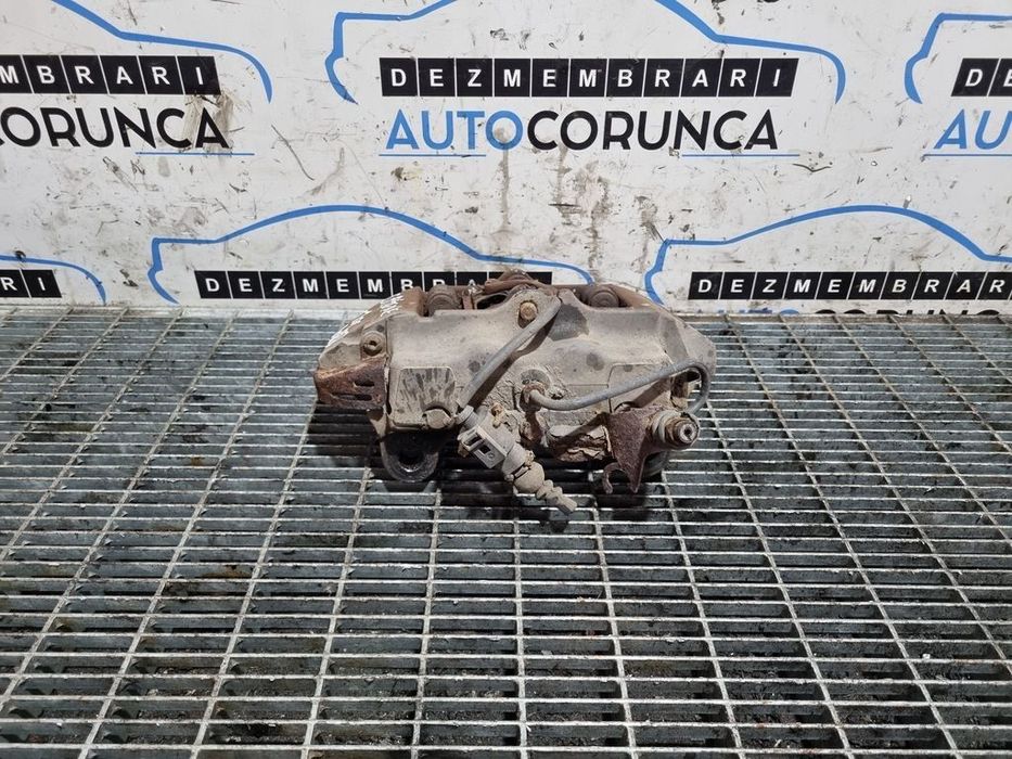 Etrier dreapta spate Porsche Cayenne Facelift 3.0 D 2007 - 2010 Automata SUV 4 Usi (1060)