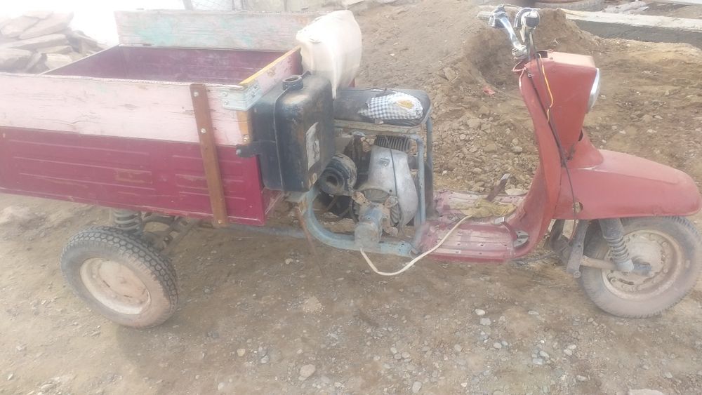 мотороллер ,муравей