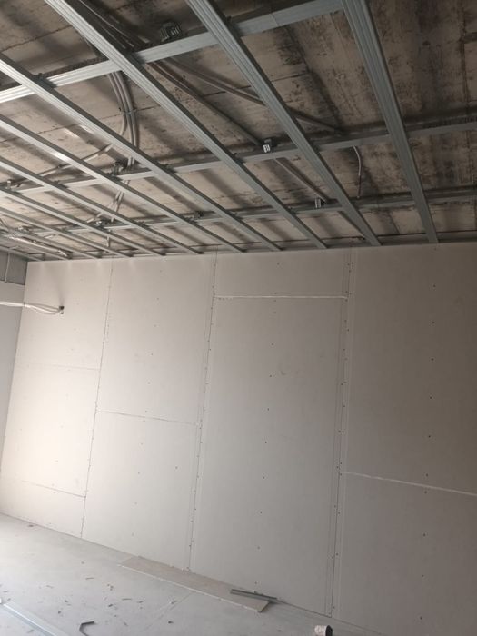 Meserias , execut lucrari interioare/exterioare