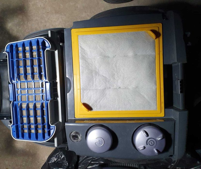 Aspirator fără sac