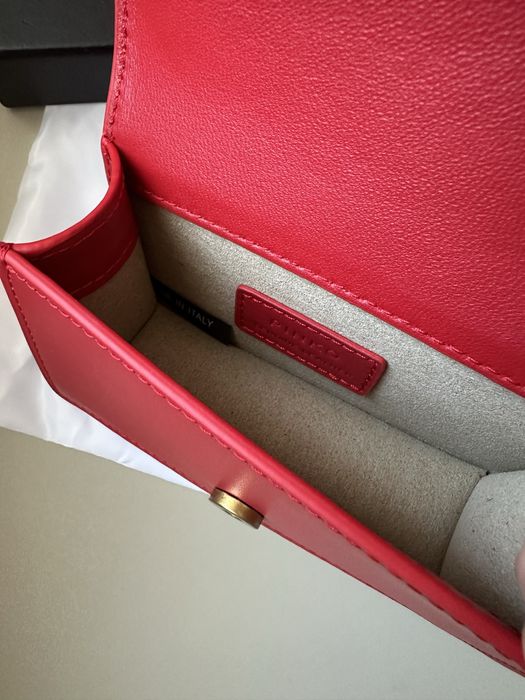 Оригинална чанта Pinko micro model в червен цвят