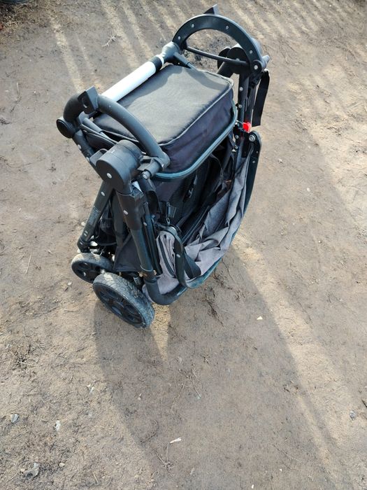 Продам коляску в хорошем состоянии