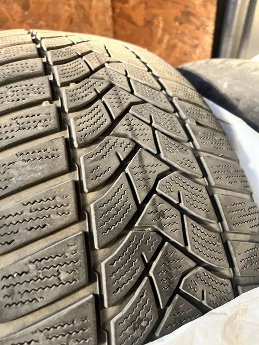 Гуми Dunlop 215/55/17 М+S