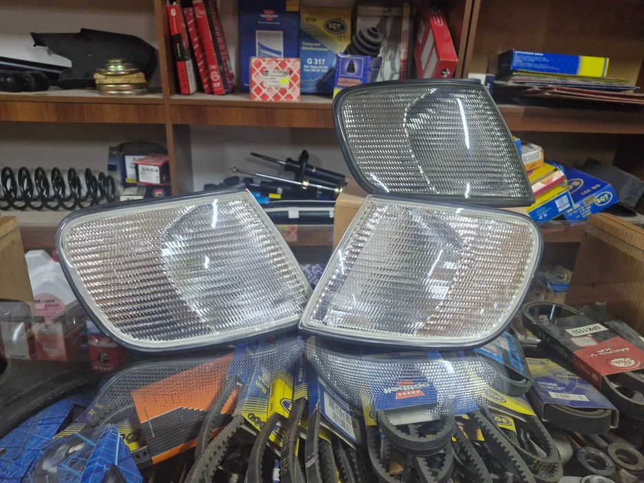 Поворотники Ауди 100 С4