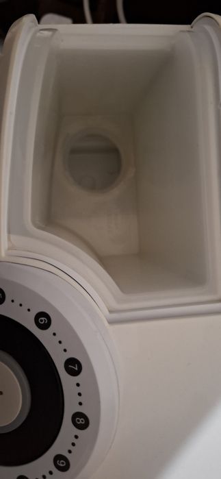 Машина за приготвяне.на адаптирано мляко Томи Тип