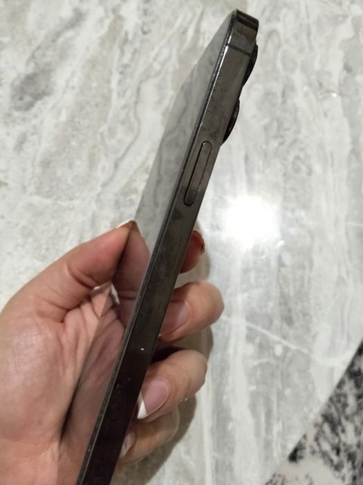 Продам iphone 13 pro max 256