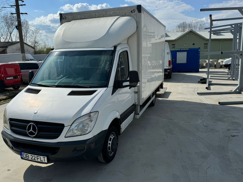 Inchiriez Duba Diverse modele 24/7i Preturi Minime 3.5 t Rent a Van