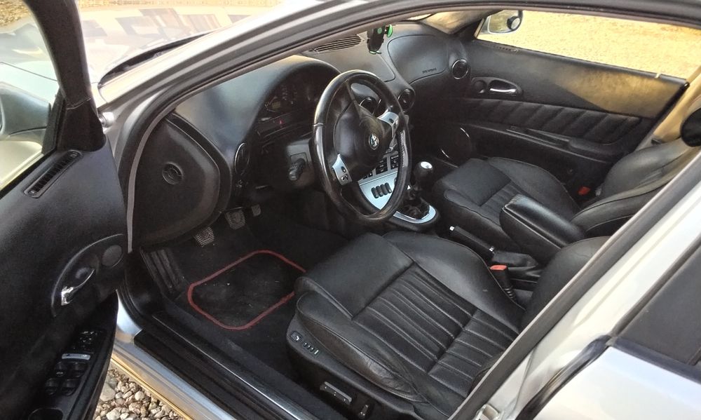 Alfa romeo 166  facelift