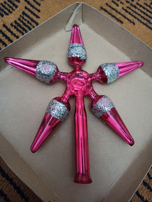 Продам Ёлку новогоднюю