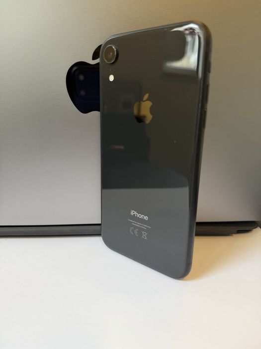 BPFR* iPhone XR 64GB