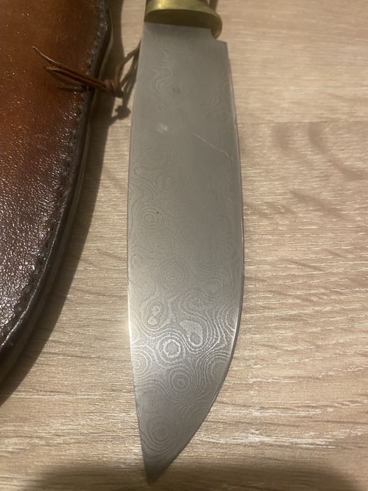 Cutit unicat, full tang, otel Danasc, 250+ straturi