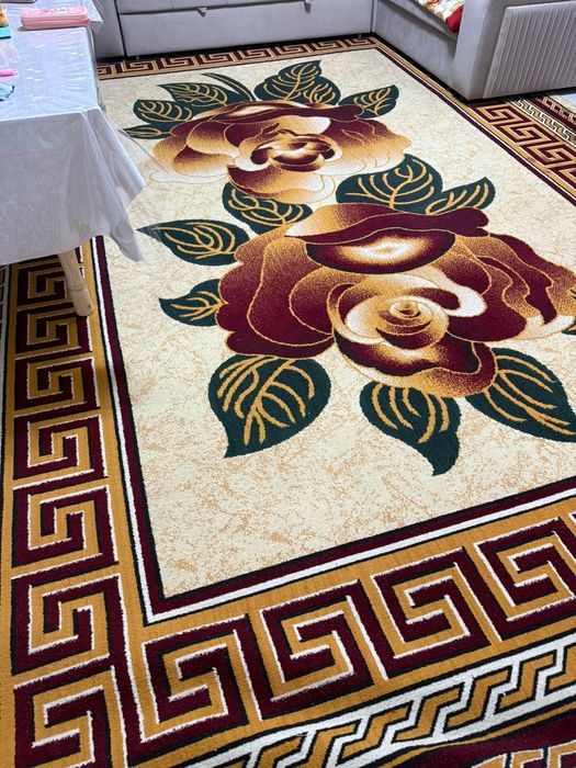 Продам ковер 4,5 на 3,5