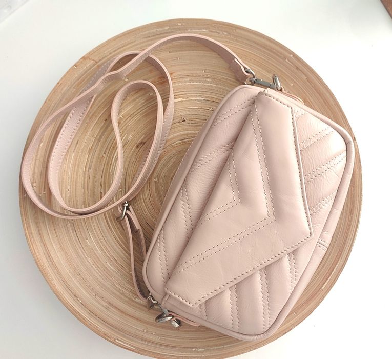 Малка чанта естествена кожа Италия Crossbody