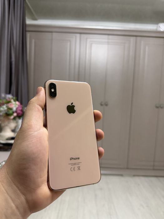 Продам iPhone XS Max 64GB