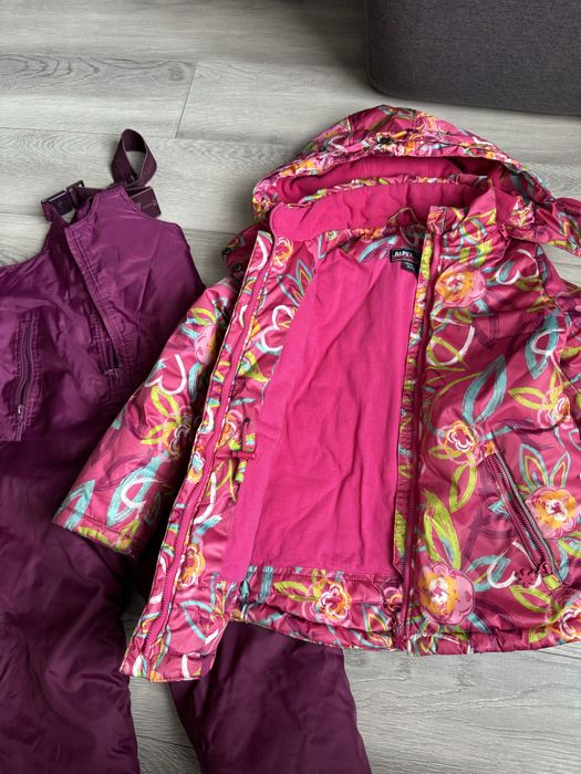 Продам зимний комлект для девочки