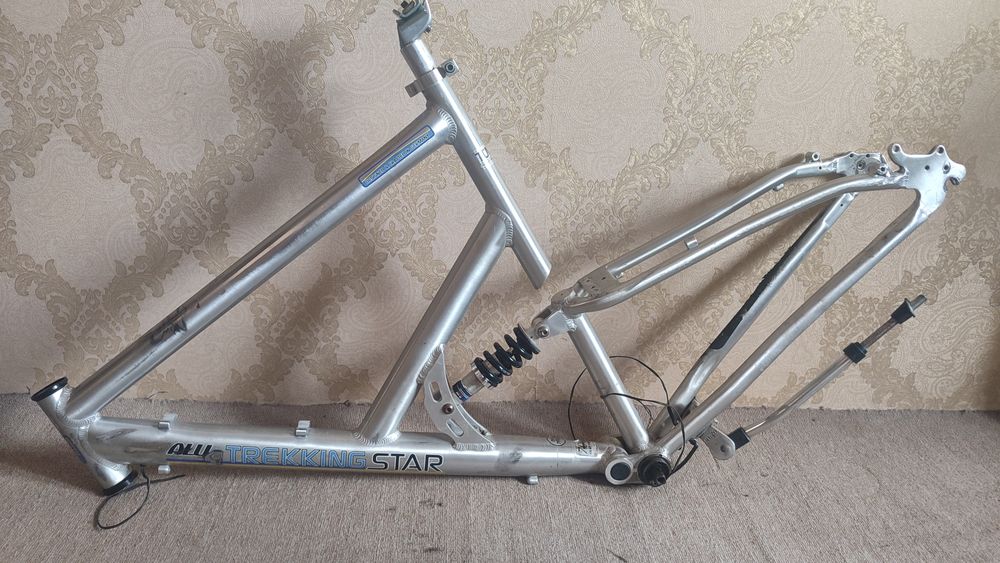 Рама туринговая alu-trakking star немецкая