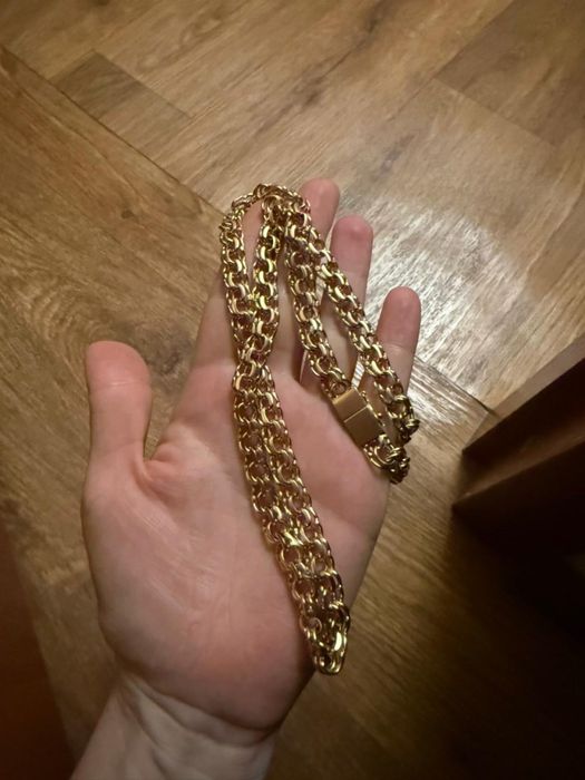 Продам золотую цепь