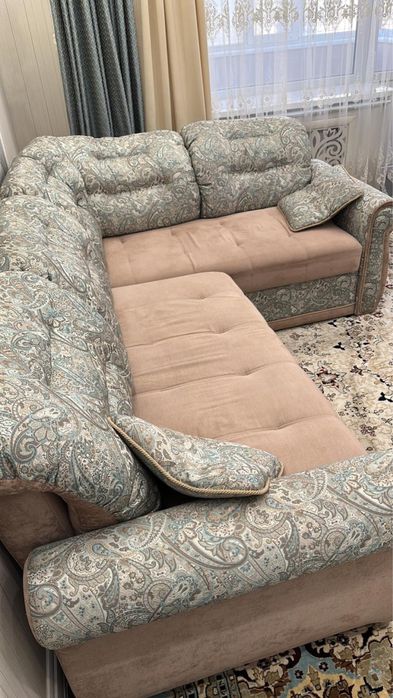 Продам диван в хорошем состоянии