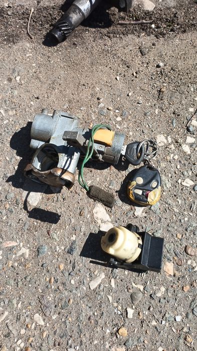 Подушки двигателя Мазда 626 Кронос