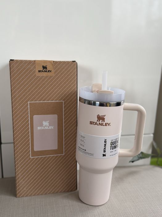 Stanley Cup термос