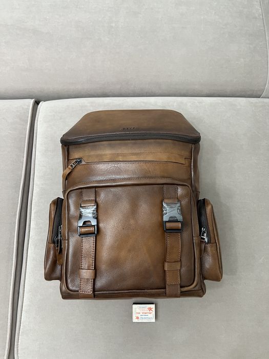 Кожаный рюкзак экслюзив