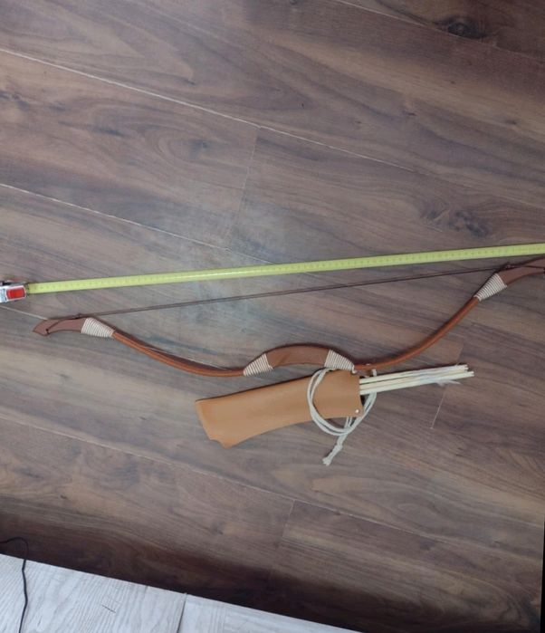 Комплект Лък, стрели, колчан и предпазител за ръката