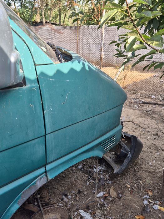Usi , aripi , capota vw t4