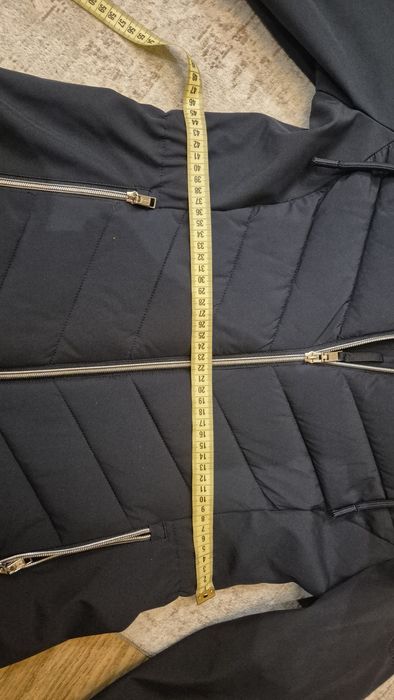 Geaca dama Tommy Hilfiger- noua!