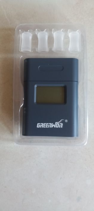Продавам алкохолен тестер/дрегер