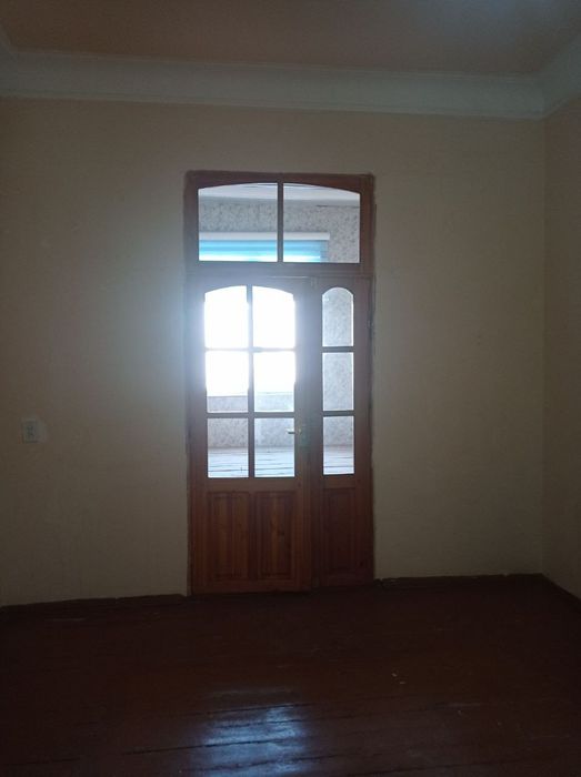 Продается квартира в центре города Чирчик Ташкент