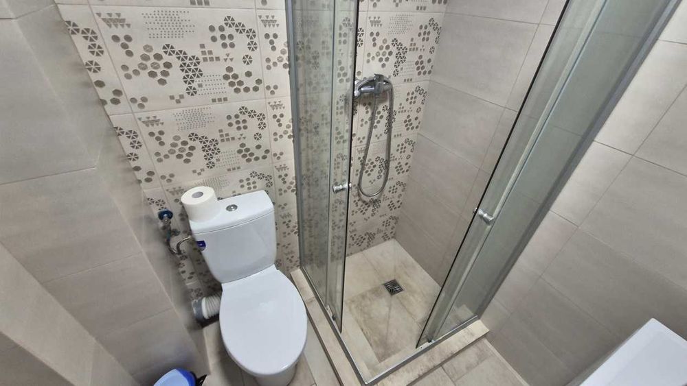 Direct proprietar închiriez Garsonieră