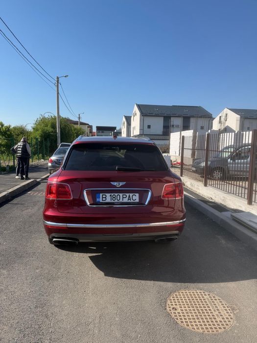 BENTLEY Bentayga 0 — imagine 4