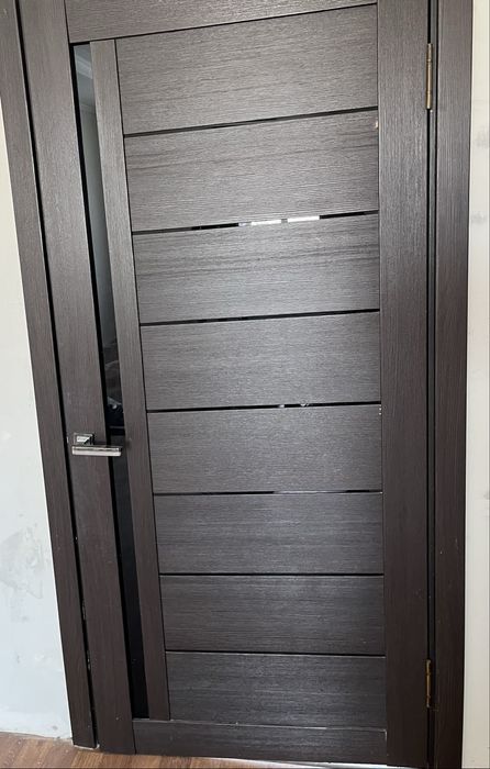 Продается двери срочно 6шт