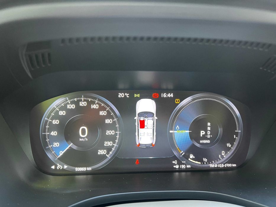Volvo XC60 T8 Twin Engine 2019 2.0 plug in hybrid 93869 km
