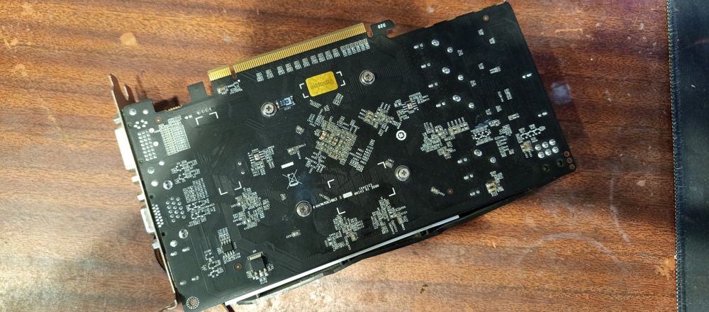 Видеокарта GTX 750 Ti