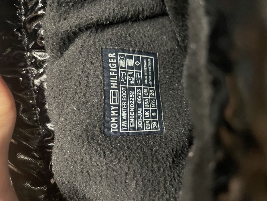 Ботинки томми хилфигер