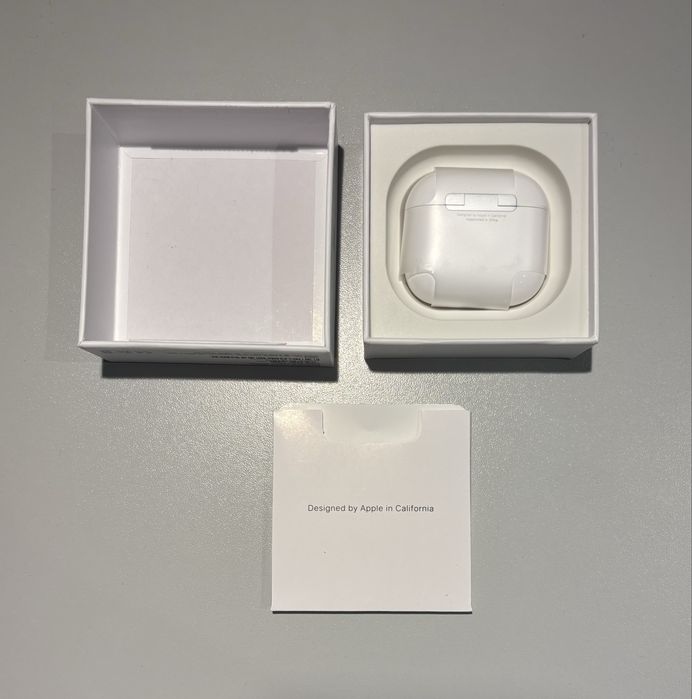 airpods 4 active noise cancellation