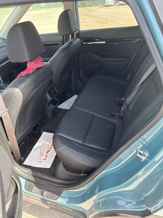 Продаетс Kia seltos ful