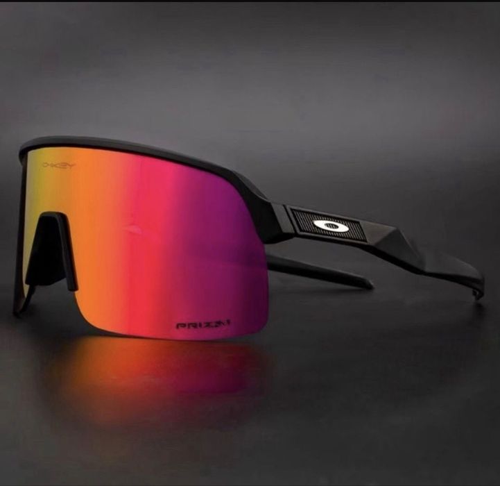 Oakley Sutro Lite