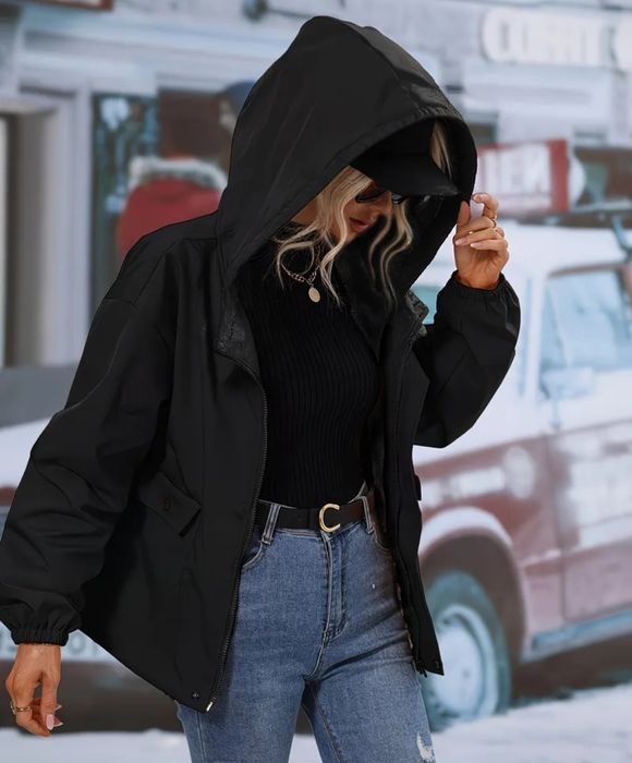 Куртка женская с капюшоном