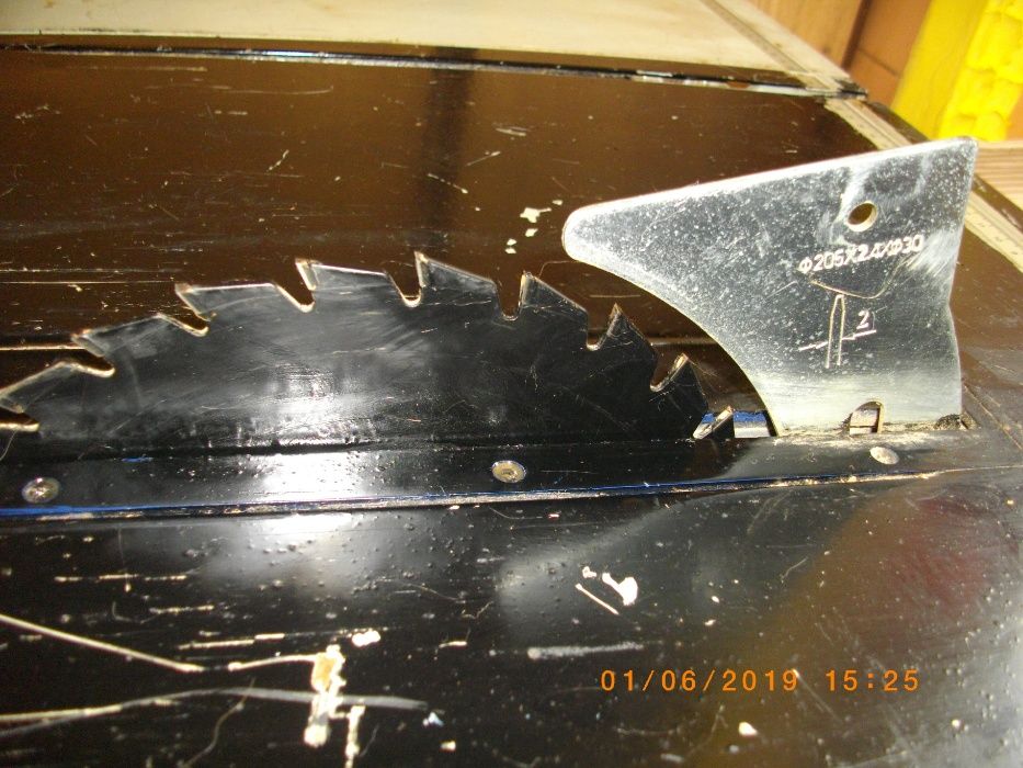 ф205мм Разгъващ 800W Ел.Настолен Циркуляр Немски 2001г Top Craft TTS80