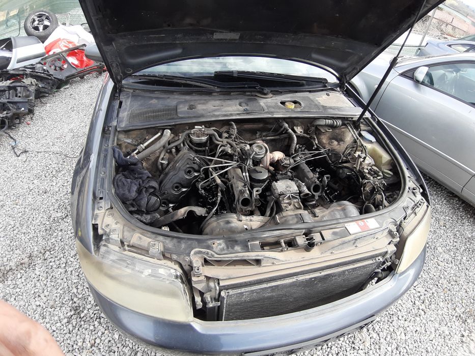 Audi A4 b6 2.5 tdi 180кс Авант На части