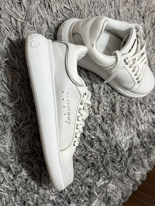 Adidasi adidas  Ultra Boost  , Valentino  40-41