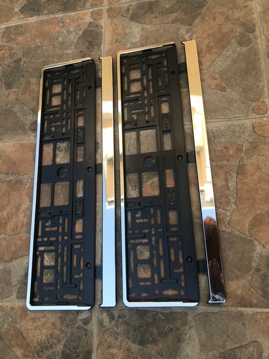 Държач / Стойка / Поставка / Рамка за регистрационен номер на кола