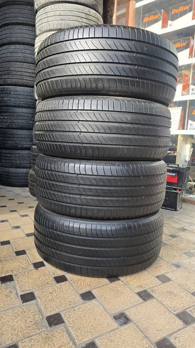 245/45/R19 Michelin primacy-e
