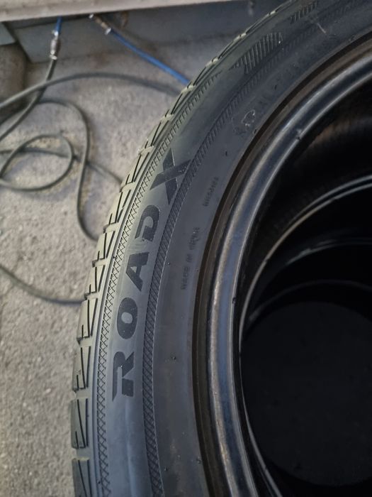 Продам 225 50 R18